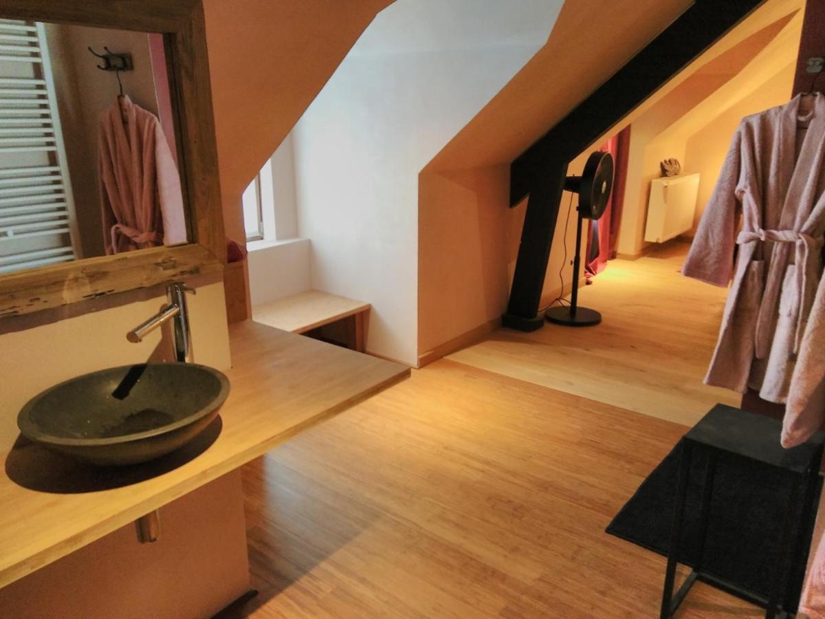 Chambres D'Hotes Les 3 Salamandres Yvoir Eksteriør bilde